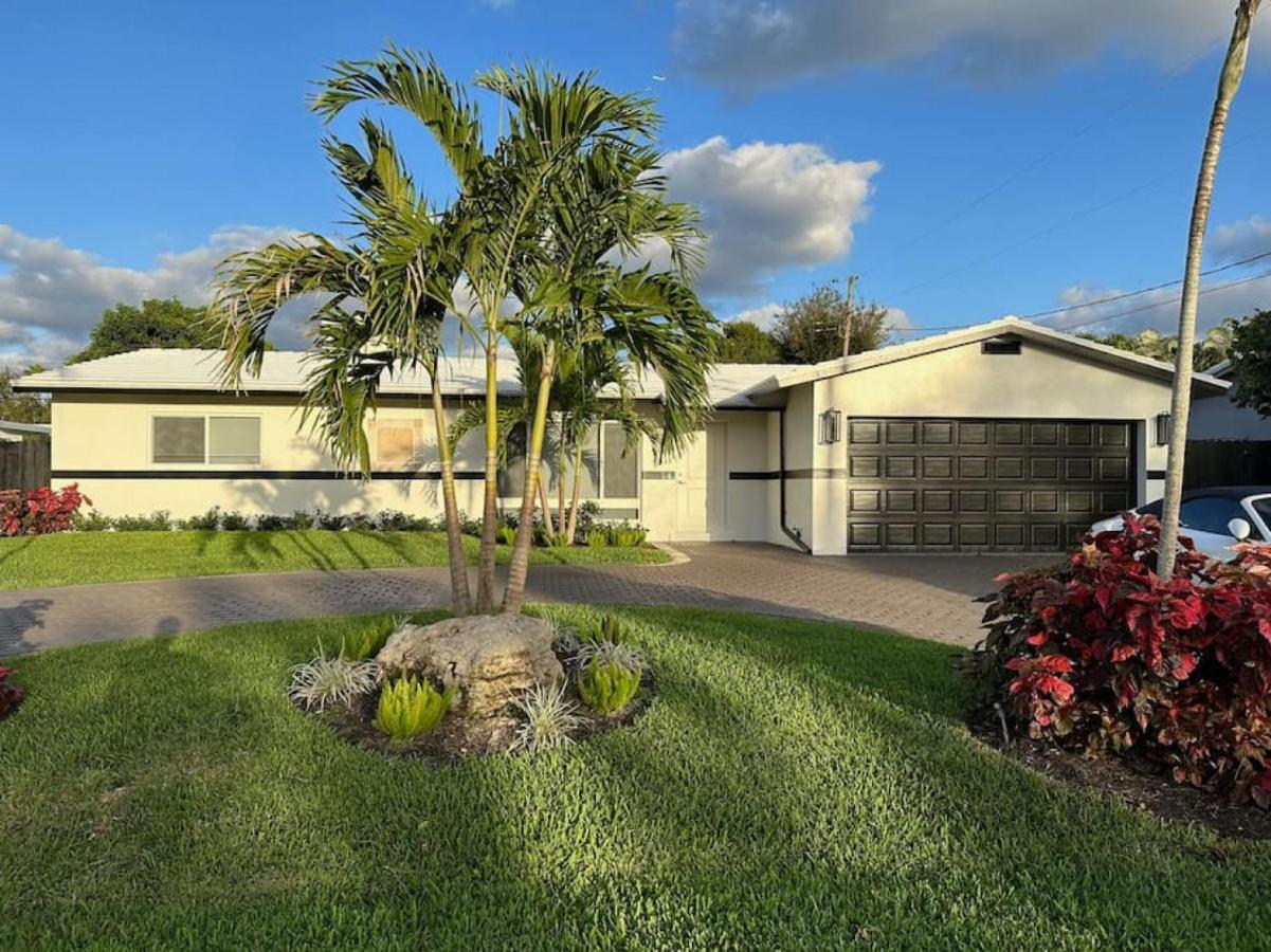 The Sun House - 3 Bed, 2 Bath, Private Pool, Fire Pit, Huge Backyard Vila Fort Lauderdale Exterior foto