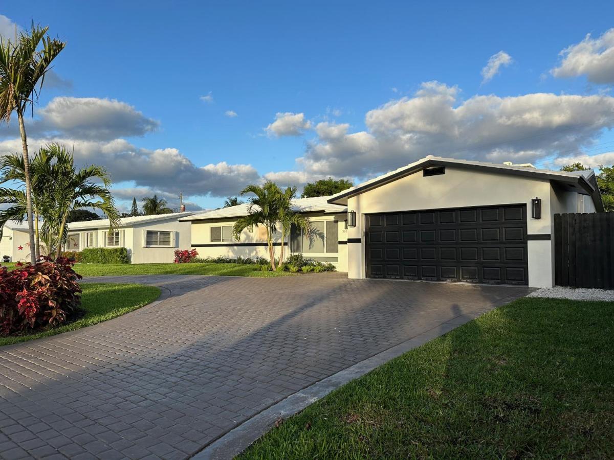 The Sun House - 3 Bed, 2 Bath, Private Pool, Fire Pit, Huge Backyard Vila Fort Lauderdale Exterior foto