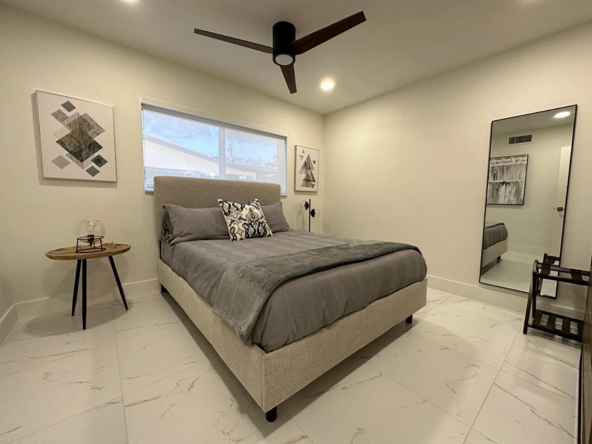 The Sun House - 3 Bed, 2 Bath, Private Pool, Fire Pit, Huge Backyard Vila Fort Lauderdale Exterior foto